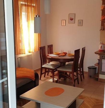 Apartman Anja Нови-Сад Экстерьер фото